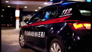 In cinque aggrediscono una coppia in casa a Torino, arrestati
